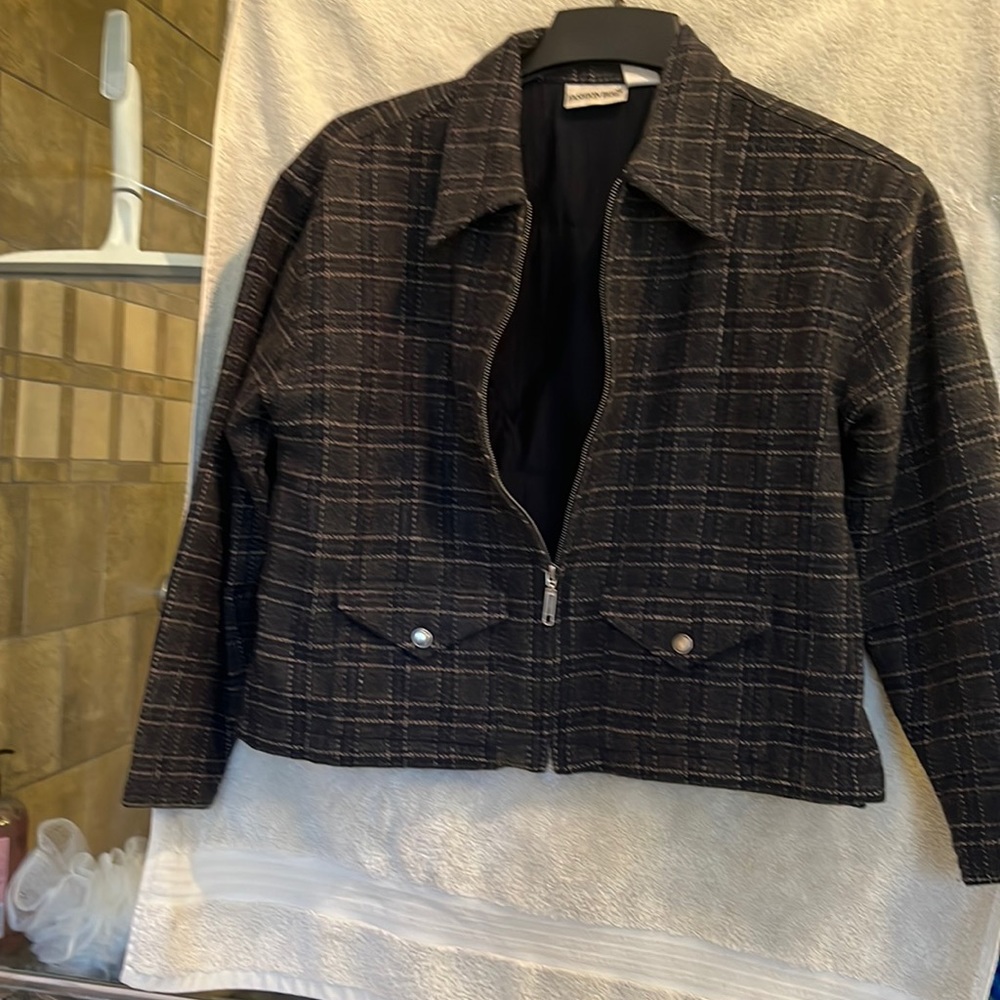 Wool blend cropped plaid jacket